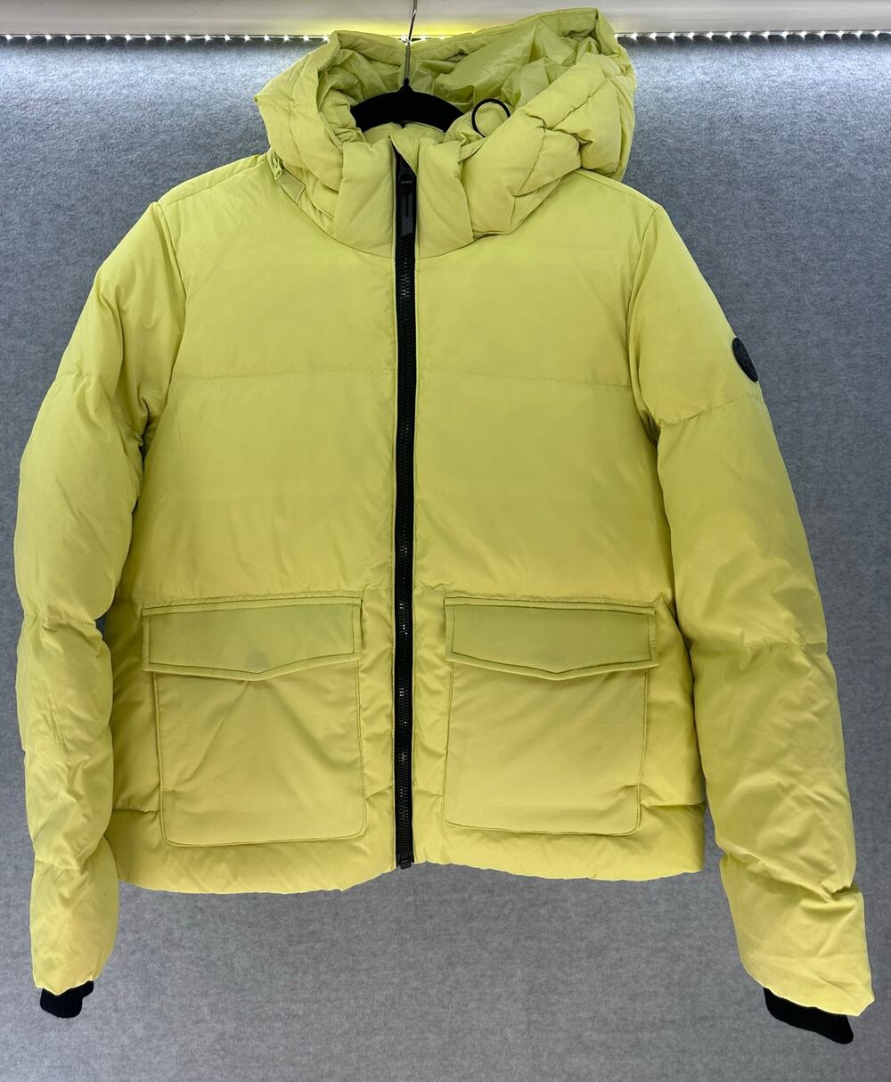 Alpine Design Women’s sz M Dream Puff Jacket Neon Yellow Down Winter Coat Cozy